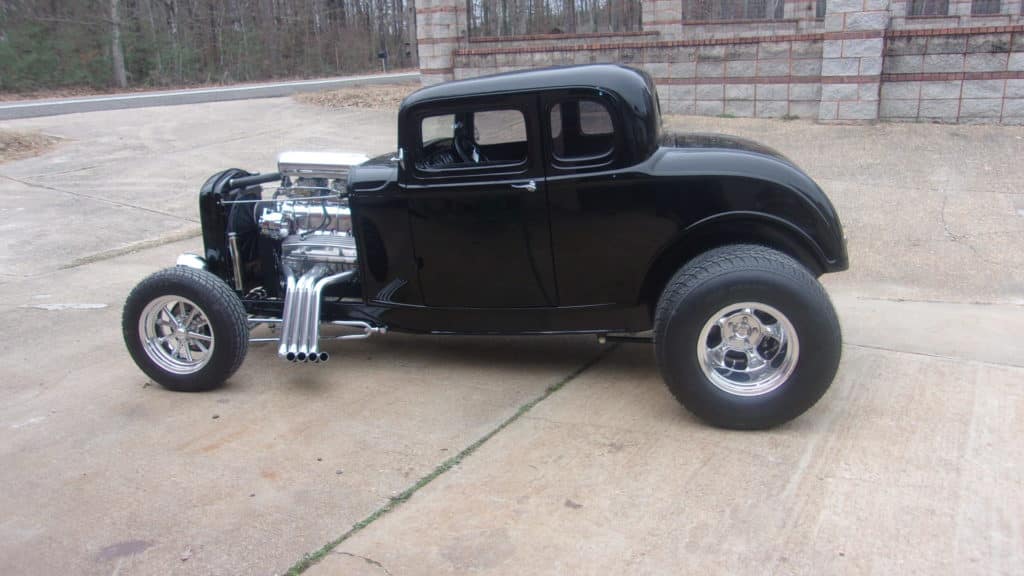 1932 Ford 5 Window Coupe Side View DM