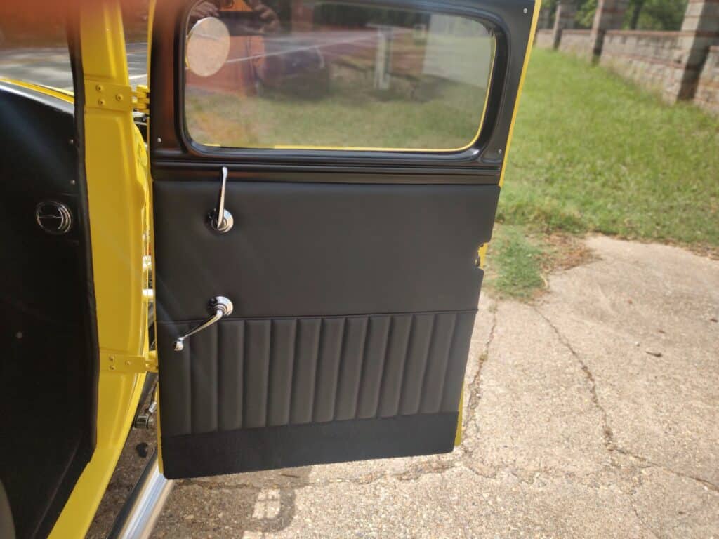 American Tribute Graffiti Coupe Right Door